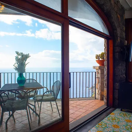 Magnifico Villa Furore