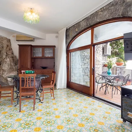 Holiday home Magnifico *